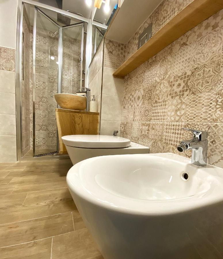 Suite Vitti 5 - Puglia Mia Apartments Monopoli Luaran gambar
